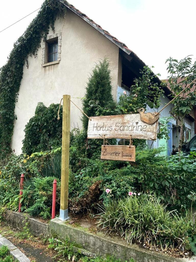 Bauernhof Privatzimmer Hortus Sandrine Gemeinschaftsbad Free Wifi Hausbreitenbach Exterior foto